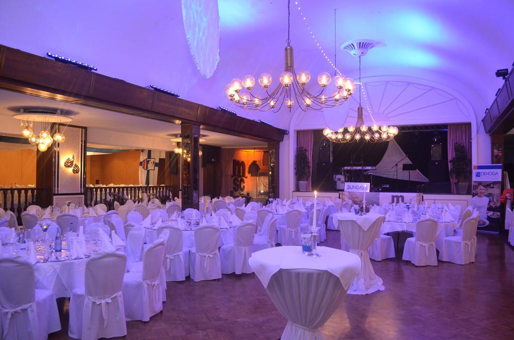 Hotel Zur Post Neubruchhausen 외부 사진