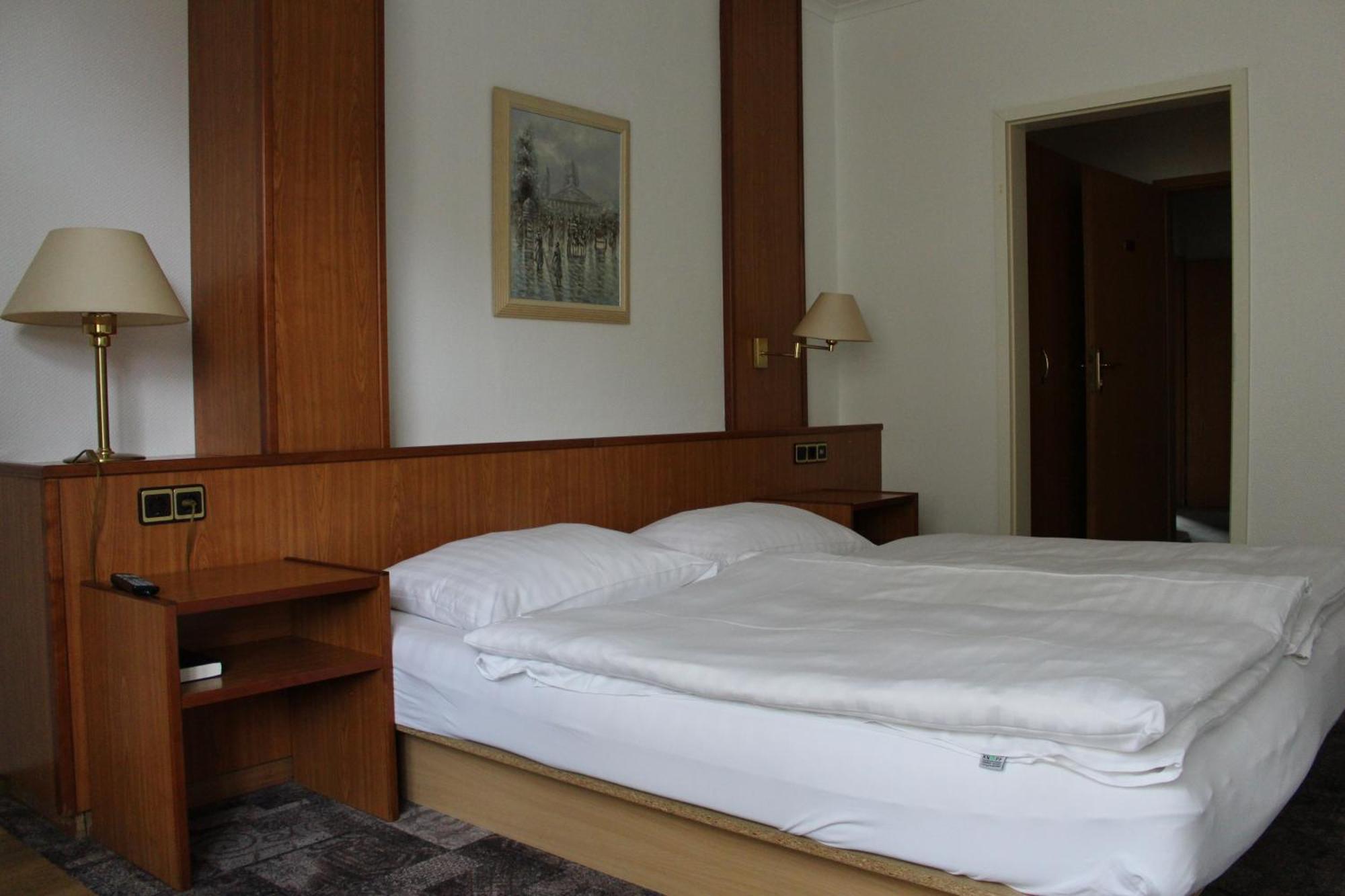Hotel Zur Post Neubruchhausen 외부 사진