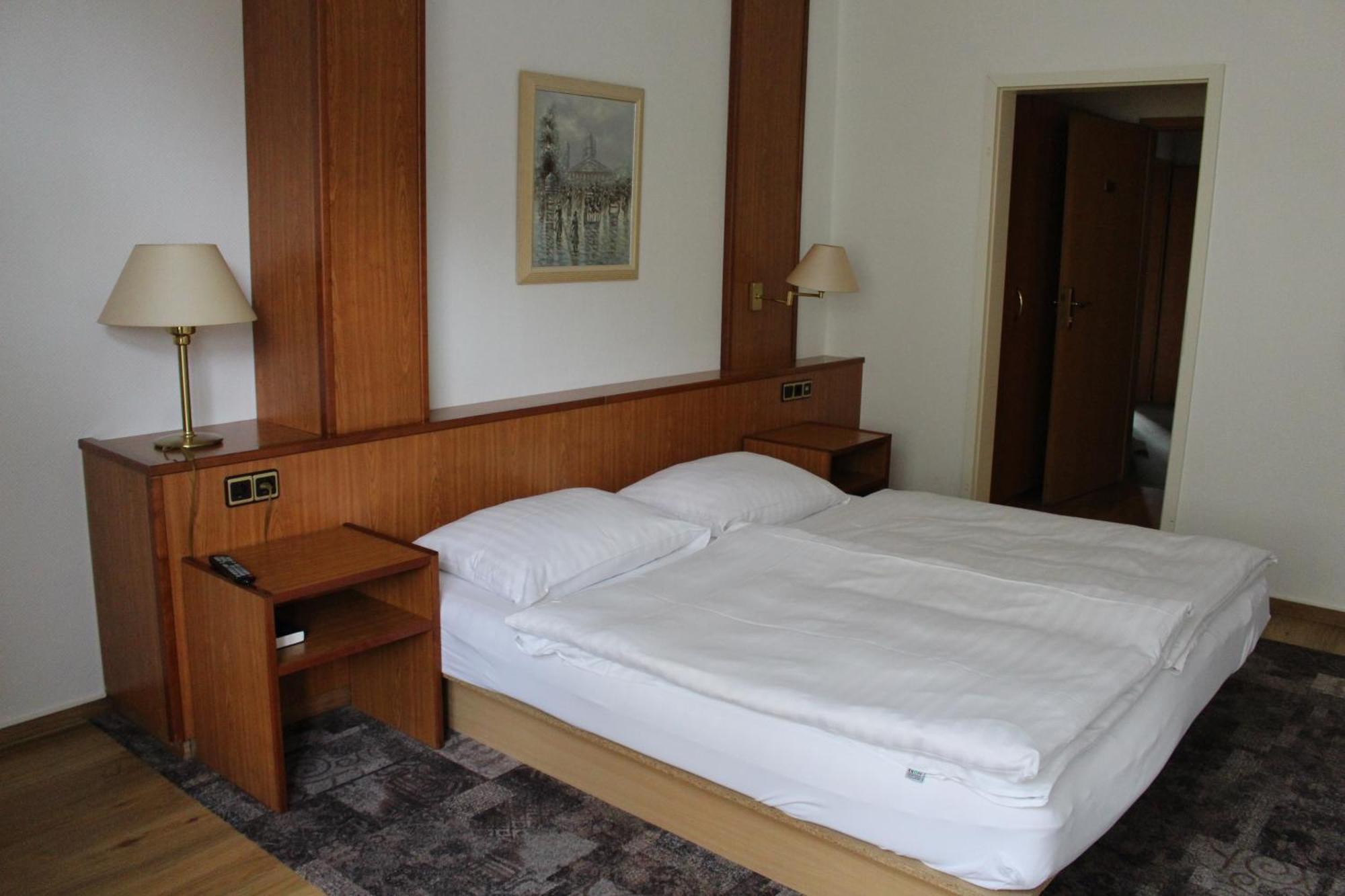 Hotel Zur Post Neubruchhausen 외부 사진