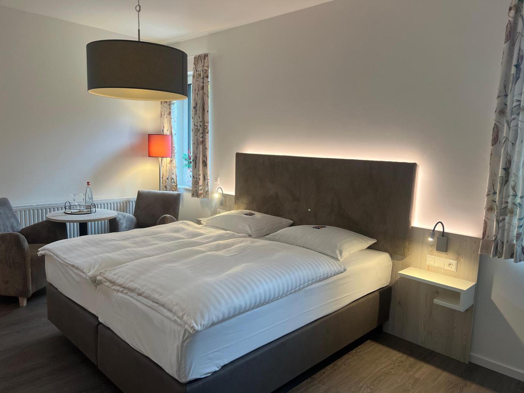 Hotel Zur Post Neubruchhausen 외부 사진