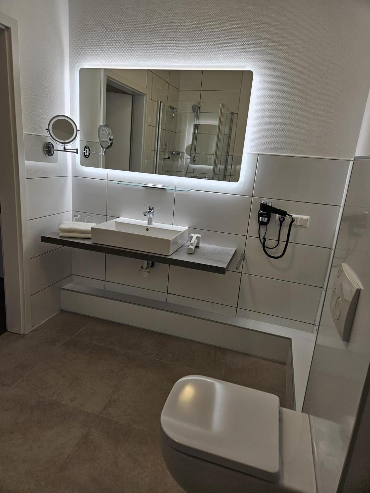Hotel Zur Post Neubruchhausen 외부 사진