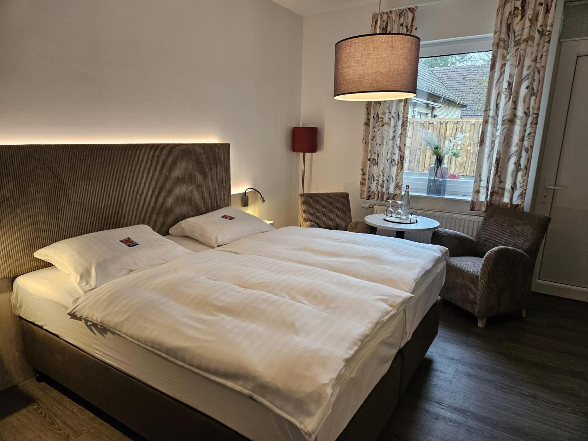 Hotel Zur Post Neubruchhausen 외부 사진
